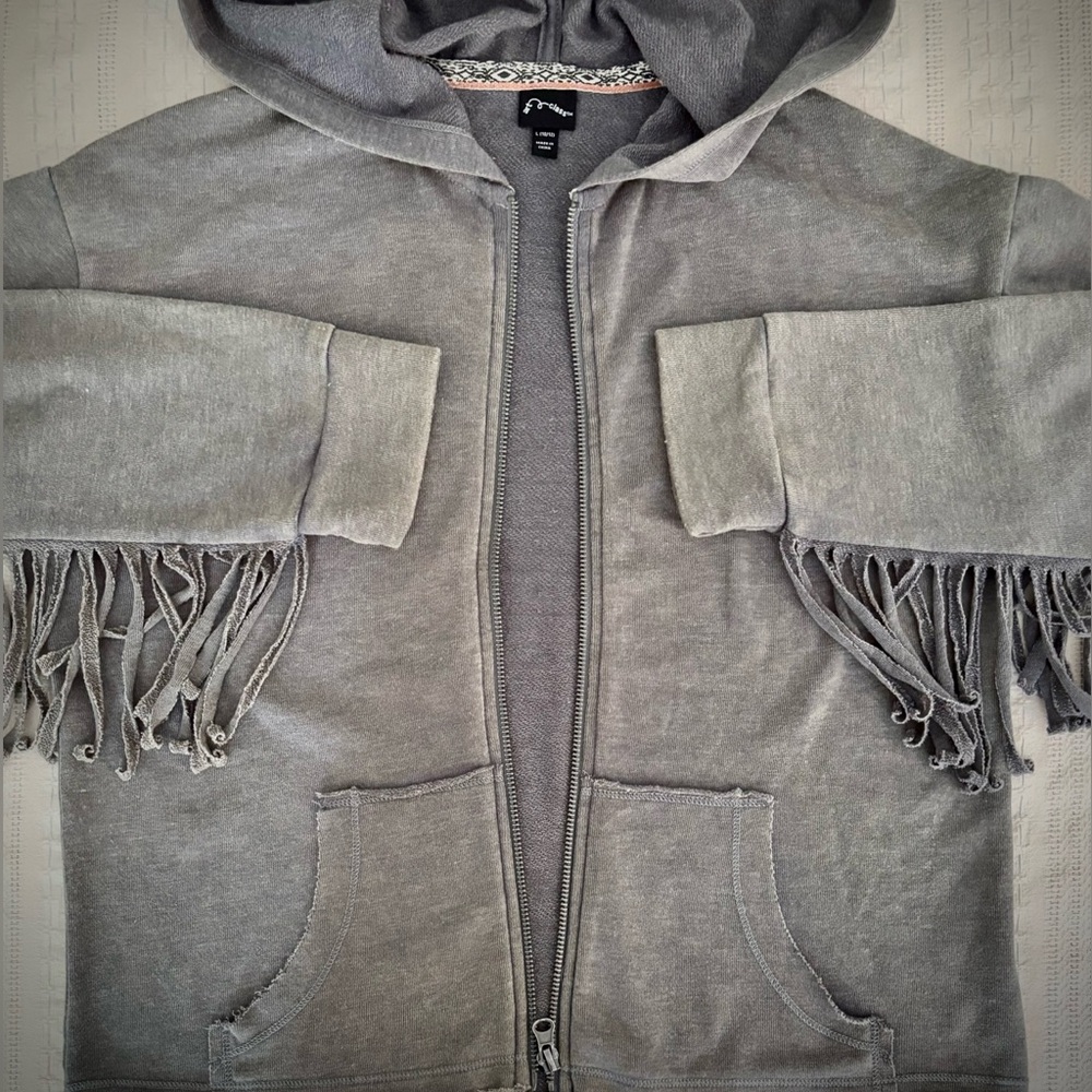 Fringed Sleeve Hoodie kids L